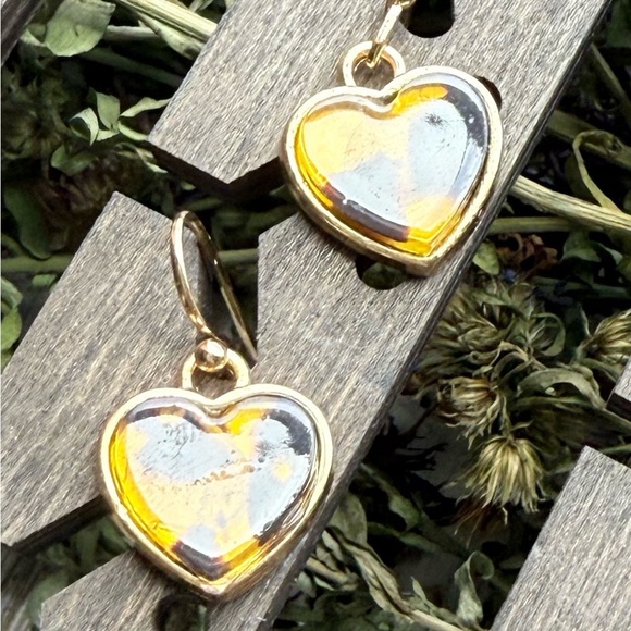 Alquimia Gold Heart Earrings Two-Tone Design - Picture 1 of 1